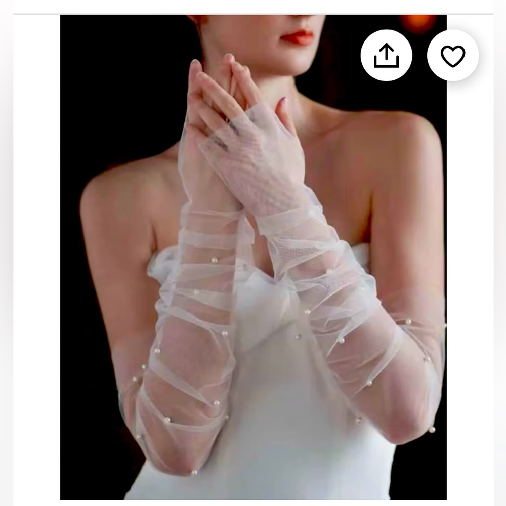 NEW Bridal Gloves with Faux Pearls